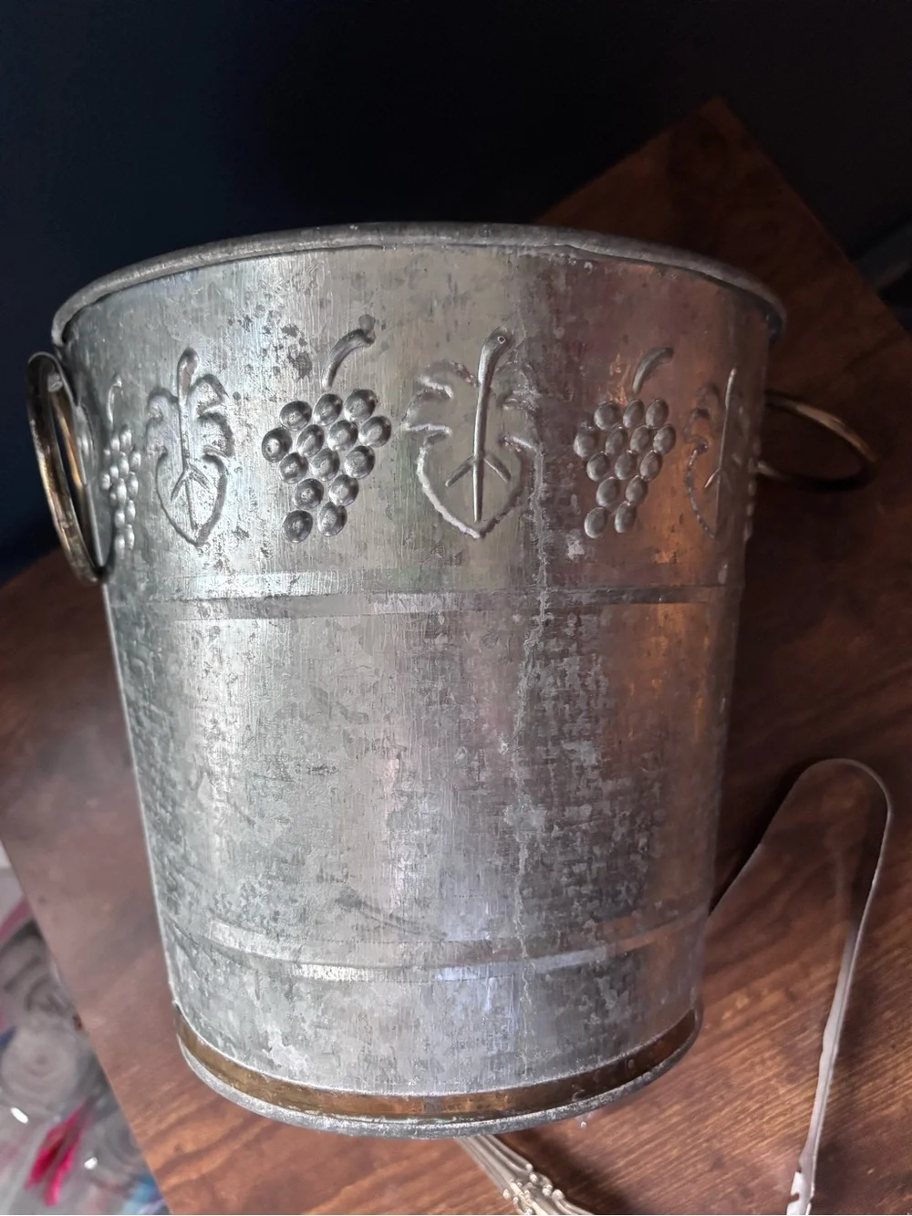 Vintage-Style Galvanized Ice Bucket Set